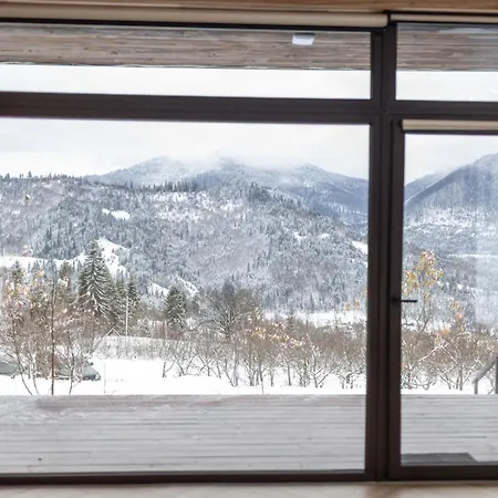 яблуневий схил * Tukhlya